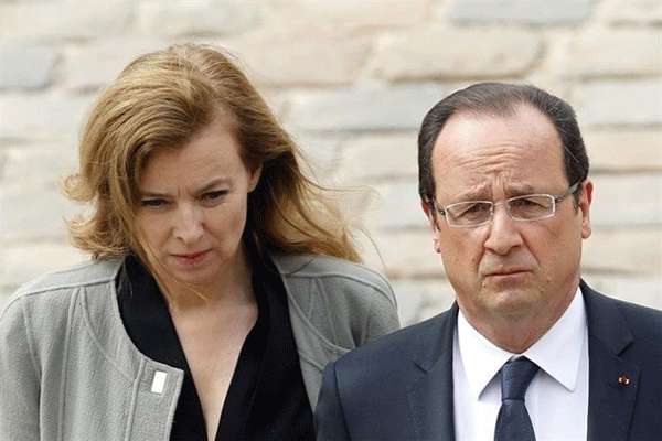 Valérie Trierweiler y Francoise Hollande.