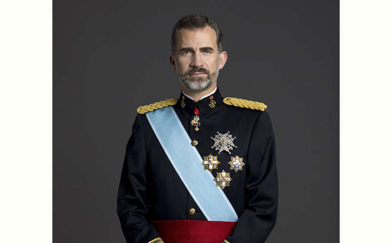 Felipe VI. Uniforme de gran etiqueta de Capitán General del Ejército de Tierra