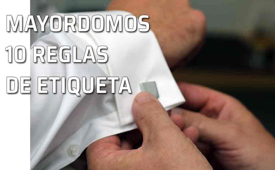 Poner unos gemelos a una camisa