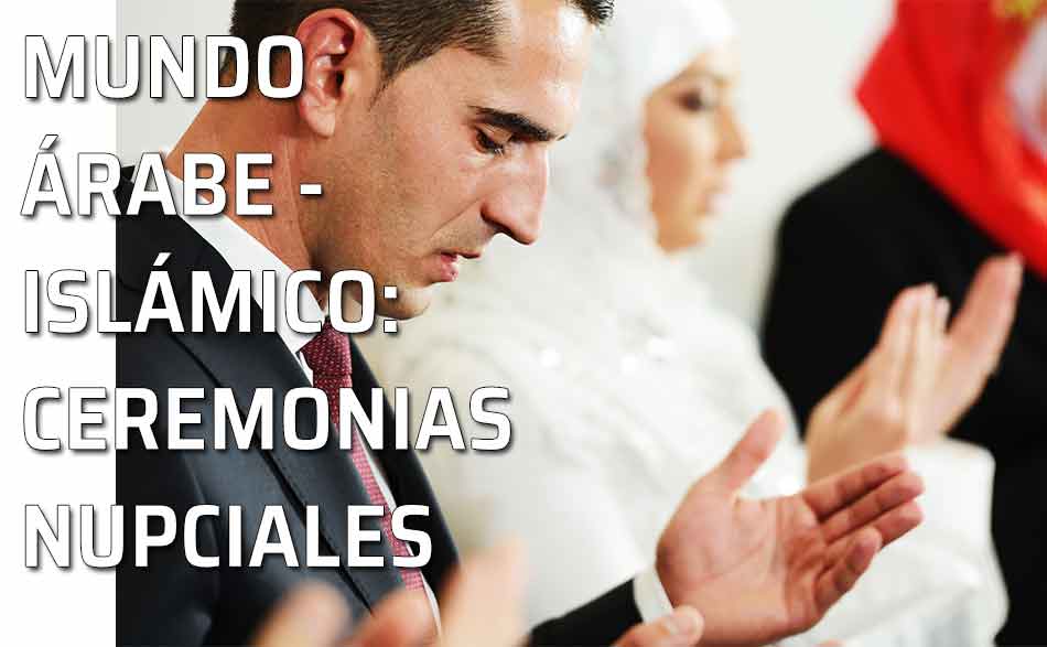 Pareja durante una ceremonia matrimonial