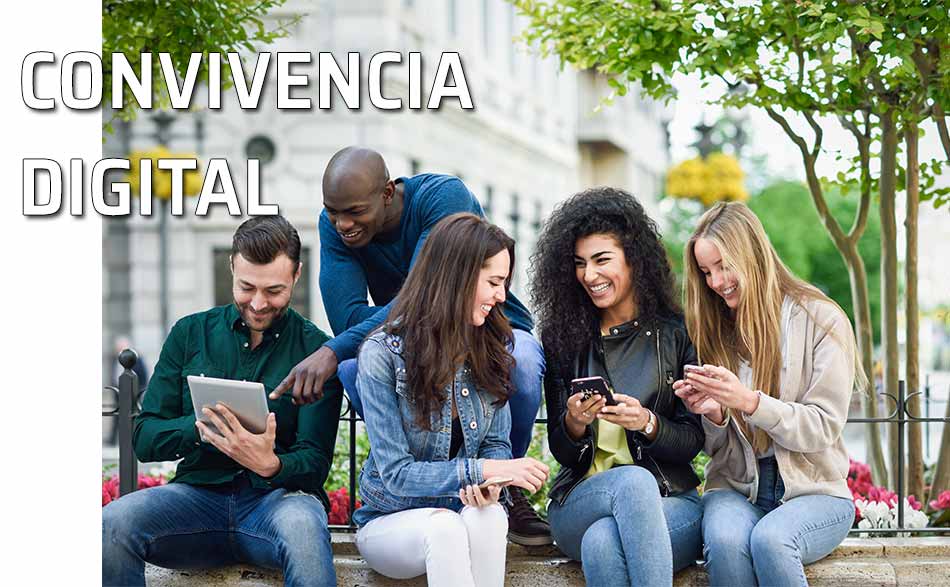 Grupo de jóvenes con sus teléfonos celulares - móviles