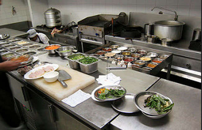 Mise en place en cocina profesional