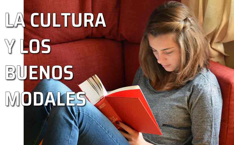 Joven leyendo un libro. Conocimientos, cultura y buena educación. Saber hablar y de lo que se habla