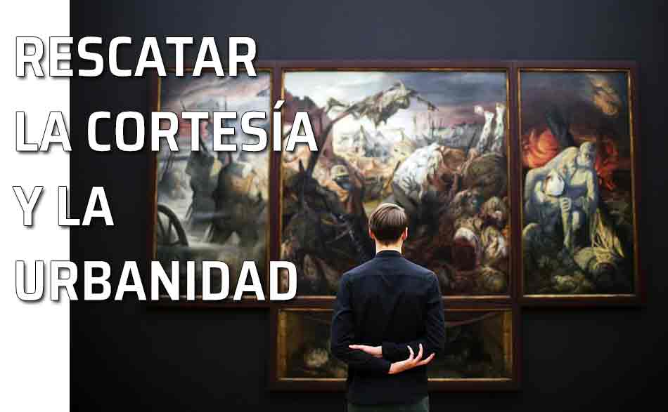 Una persona admirando el cuadro de un museo