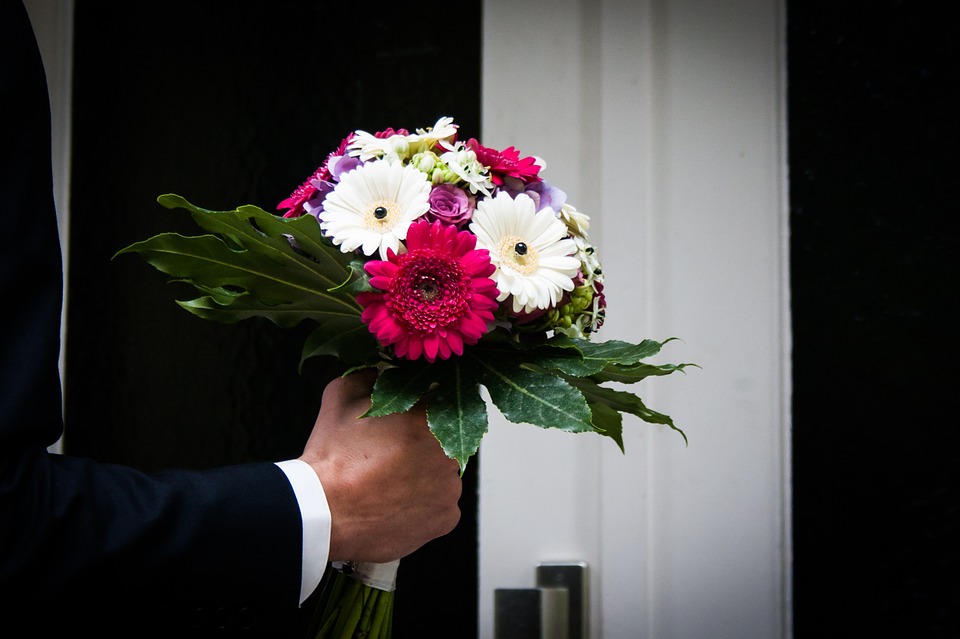 Regalar un ramo de flores