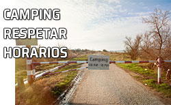 Barrera de entrada a un camping