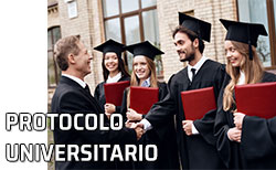 Acto universitario de graducación