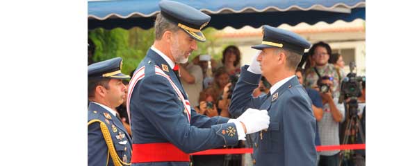 Derecho premial y el uso de condecoraciones, distinciones y otras recompensas